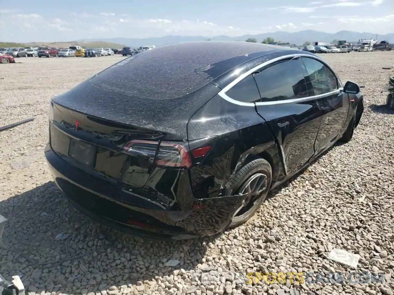 4 Фотография поврежденного автомобиля 5YJ3E1EAXKF325149 TESLA MODEL 3 2019