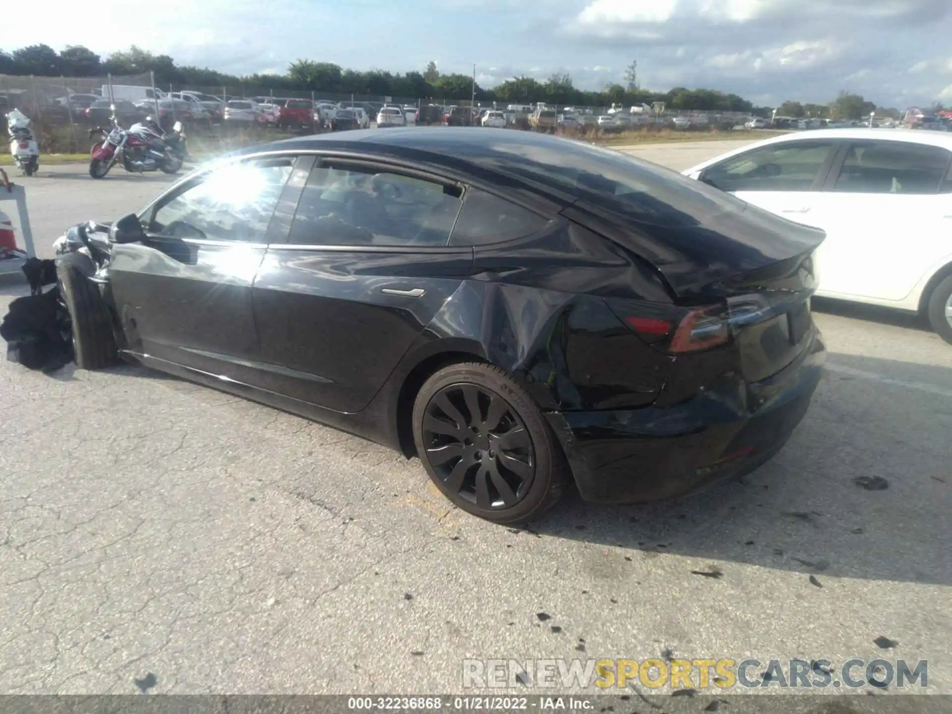 3 Photograph of a damaged car 5YJ3E1EAXKF325331 TESLA MODEL 3 2019