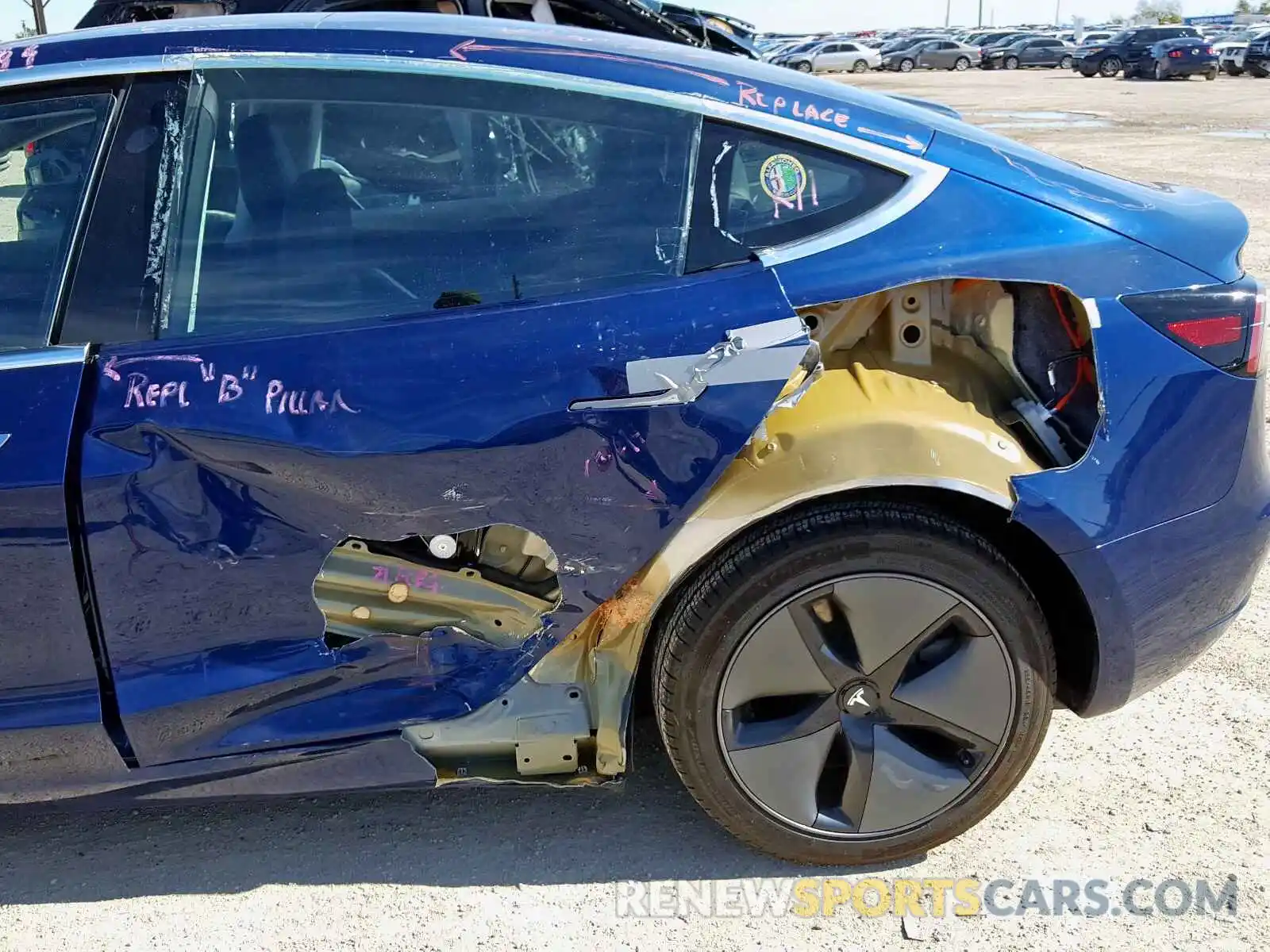 9 Photograph of a damaged car 5YJ3E1EAXKF326334 TESLA MODEL 3 2019