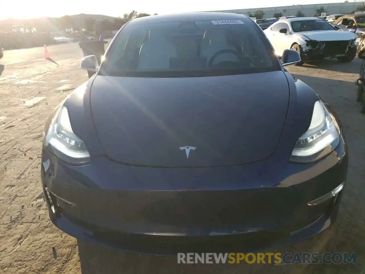 9 Фотография поврежденного автомобиля 5YJ3E1EAXKF332408 TESLA MODEL 3 2019