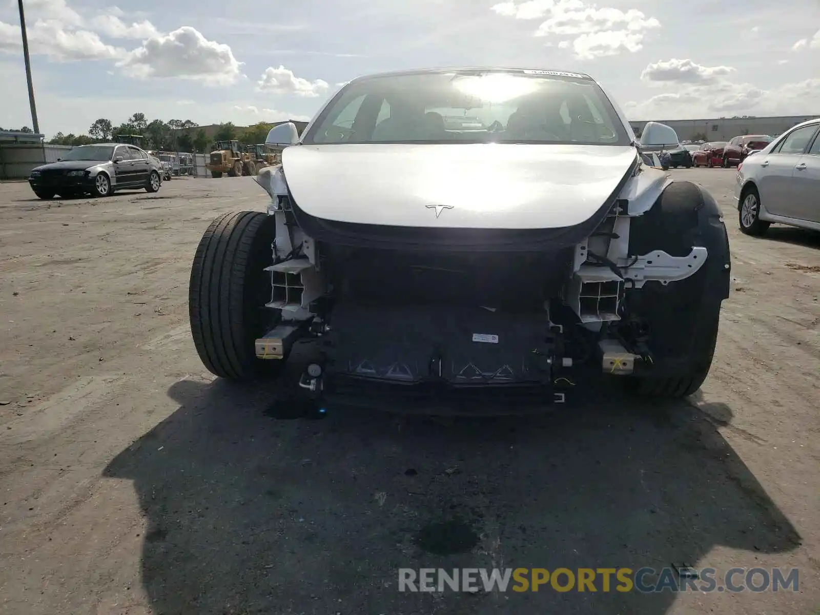 9 Photograph of a damaged car 5YJ3E1EAXKF332568 TESLA MODEL 3 2019