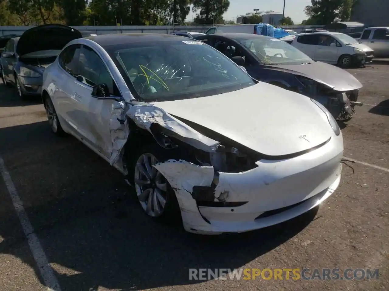 1 Photograph of a damaged car 5YJ3E1EAXKF332943 TESLA MODEL 3 2019