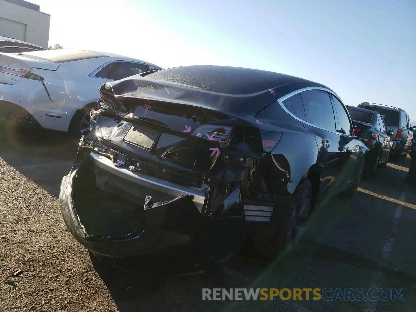 4 Photograph of a damaged car 5YJ3E1EAXKF361908 TESLA MODEL 3 2019