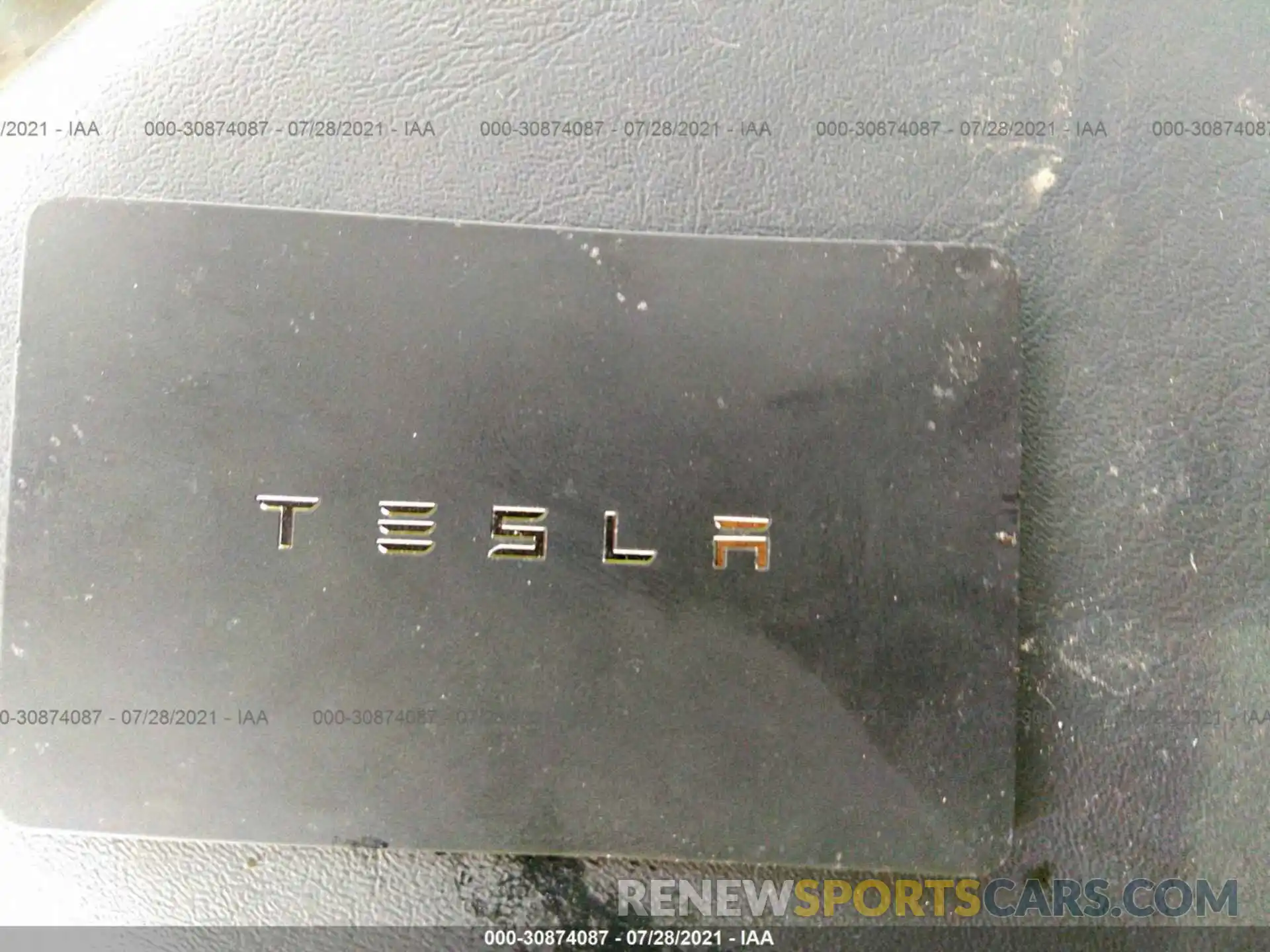 11 Photograph of a damaged car 5YJ3E1EAXKF395489 TESLA MODEL 3 2019