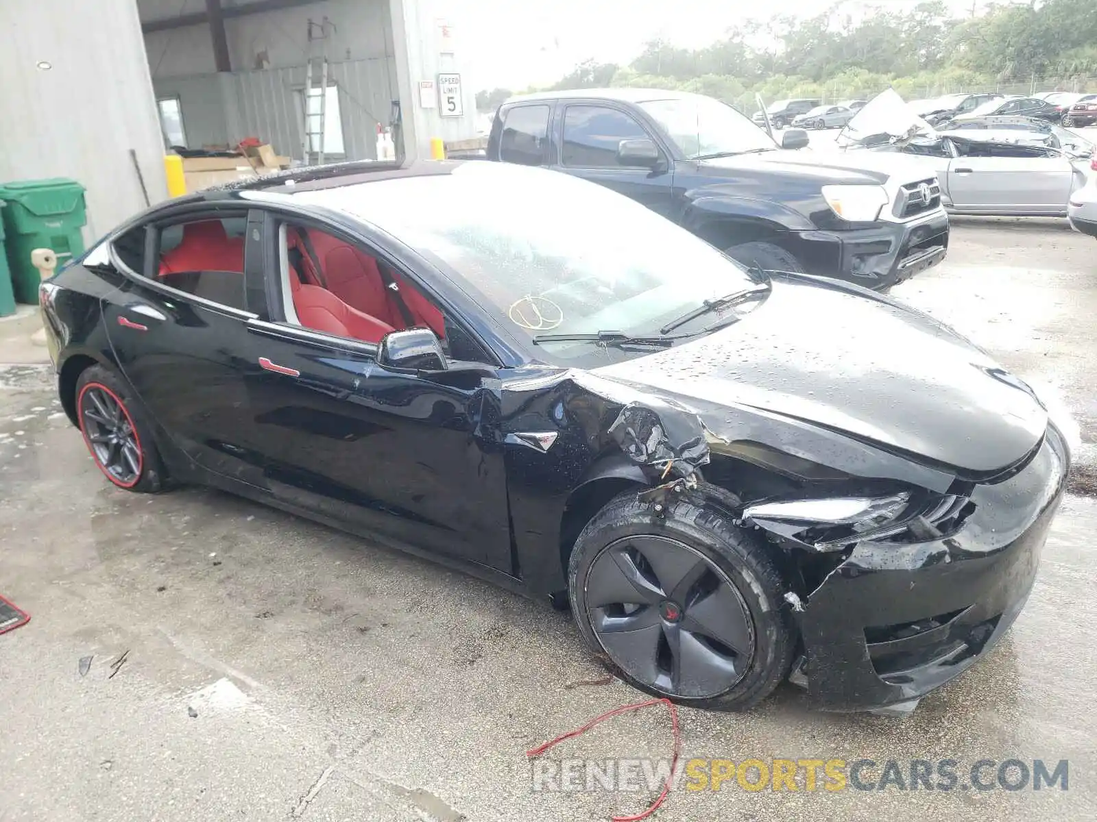 1 Photograph of a damaged car 5YJ3E1EAXKF395623 TESLA MODEL 3 2019