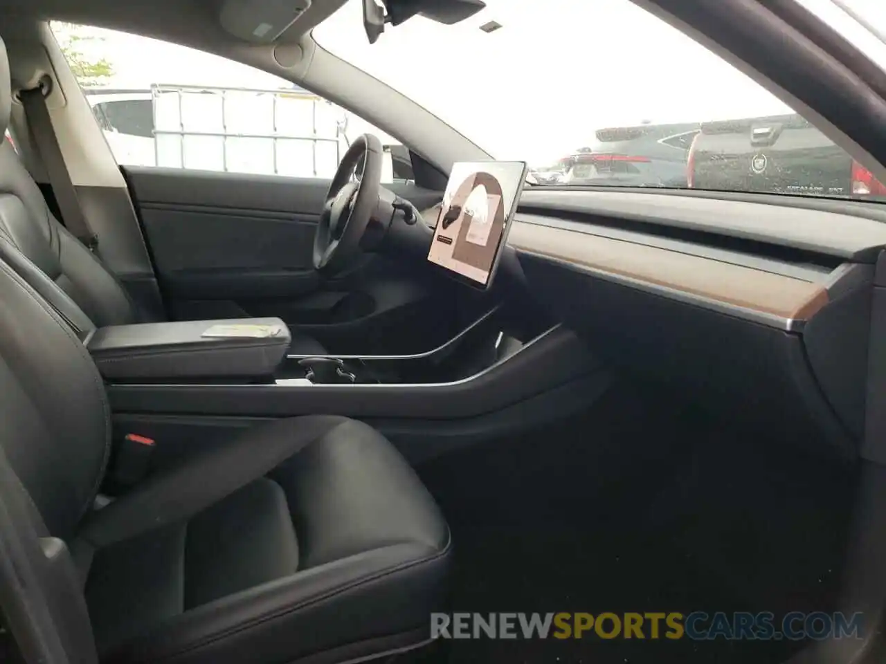 5 Photograph of a damaged car 5YJ3E1EAXKF395881 TESLA MODEL 3 2019