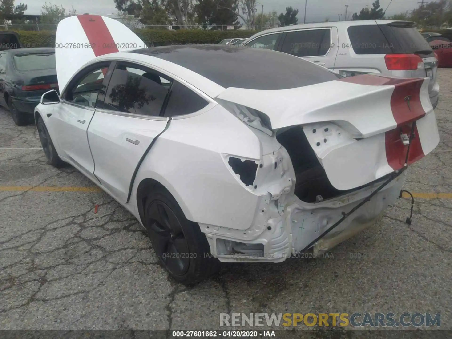 3 Photograph of a damaged car 5YJ3E1EAXKF396951 TESLA MODEL 3 2019