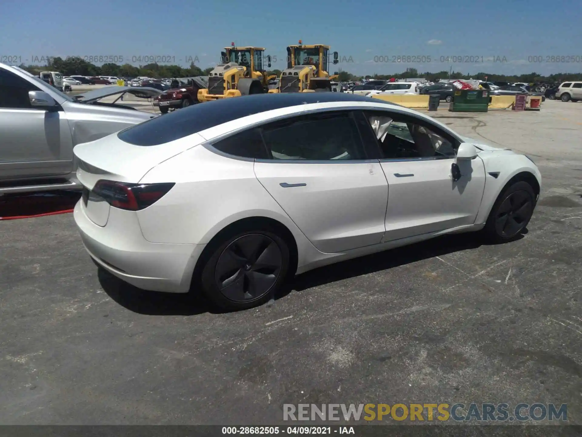 4 Photograph of a damaged car 5YJ3E1EAXKF397114 TESLA MODEL 3 2019