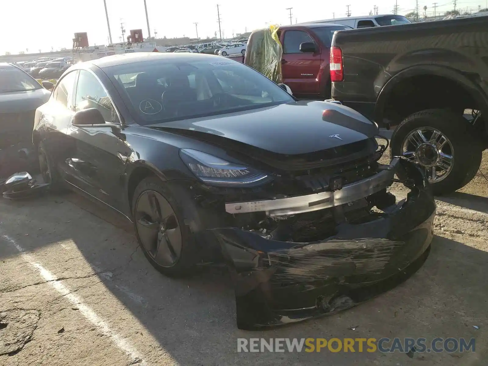 1 Photograph of a damaged car 5YJ3E1EAXKF398568 TESLA MODEL 3 2019