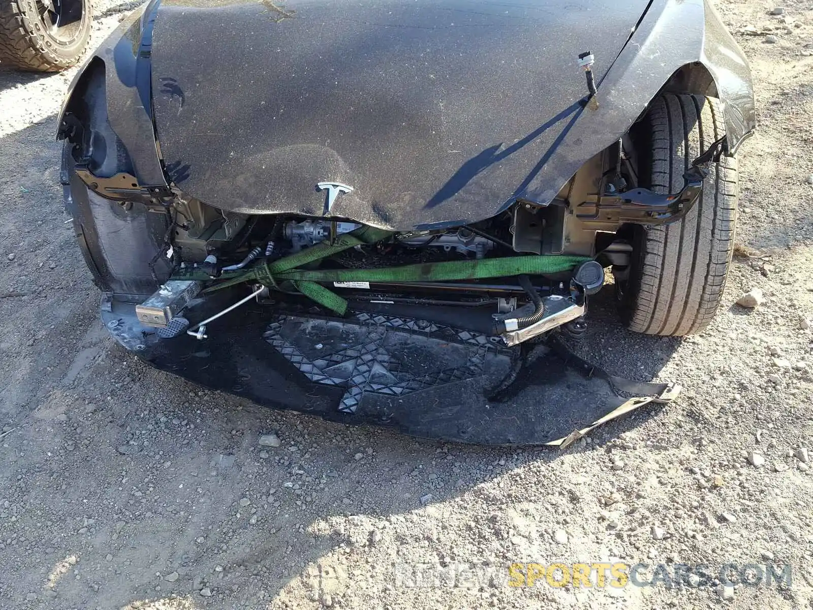 9 Photograph of a damaged car 5YJ3E1EAXKF398716 TESLA MODEL 3 2019