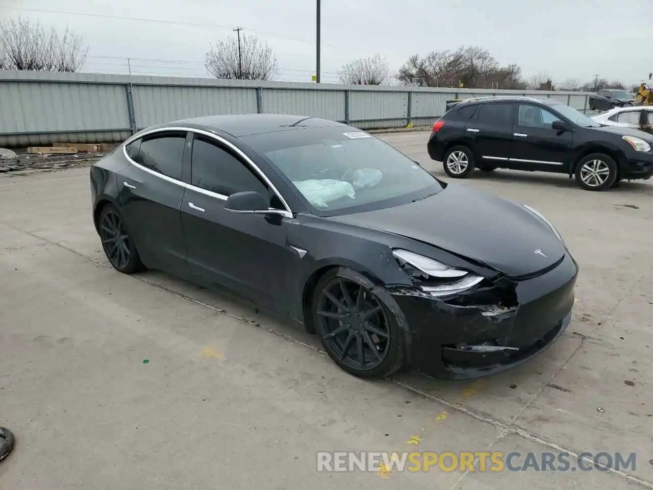 4 Photograph of a damaged car 5YJ3E1EAXKF399154 TESLA MODEL 3 2019