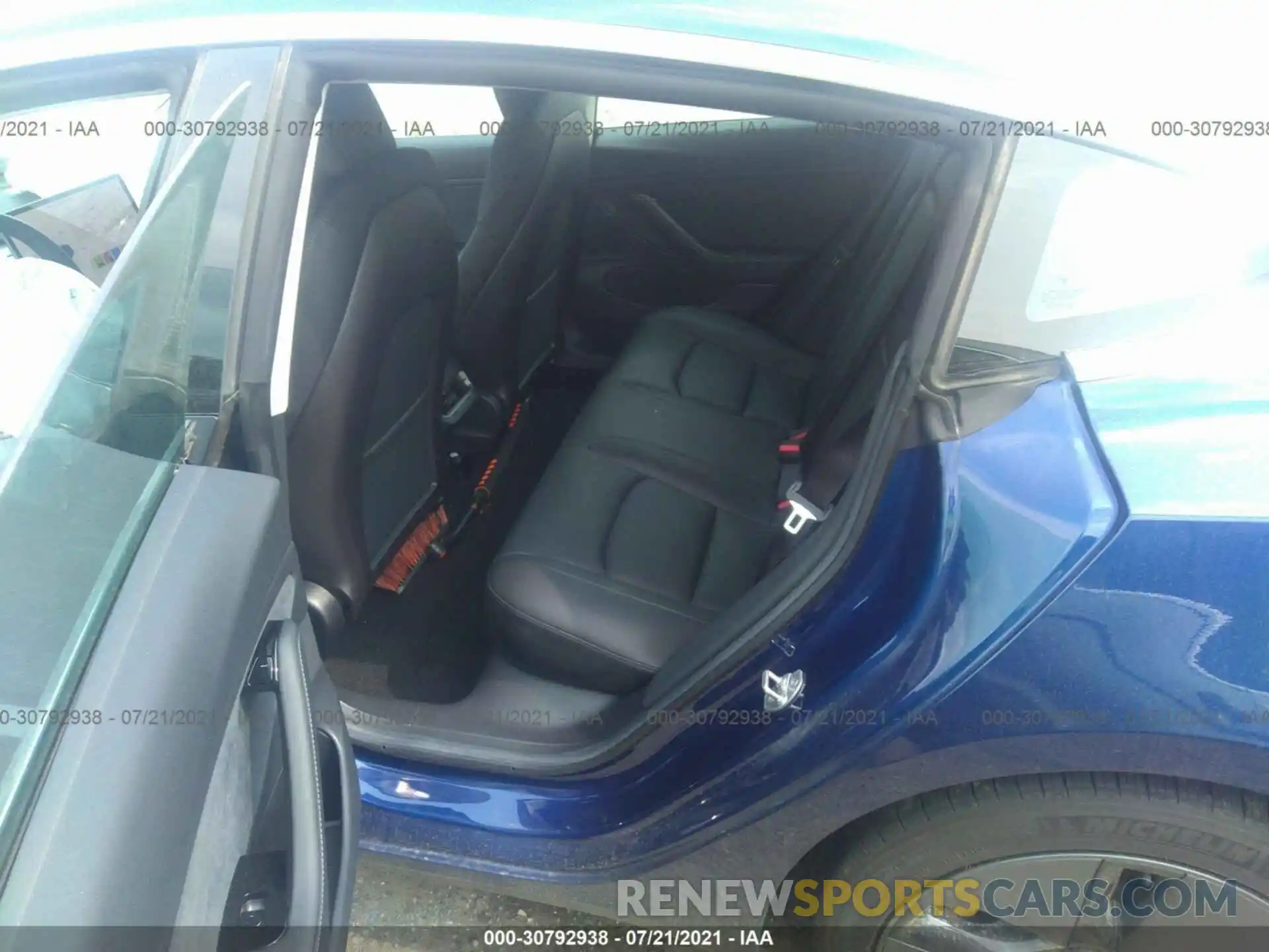 8 Photograph of a damaged car 5YJ3E1EAXKF400691 TESLA MODEL 3 2019