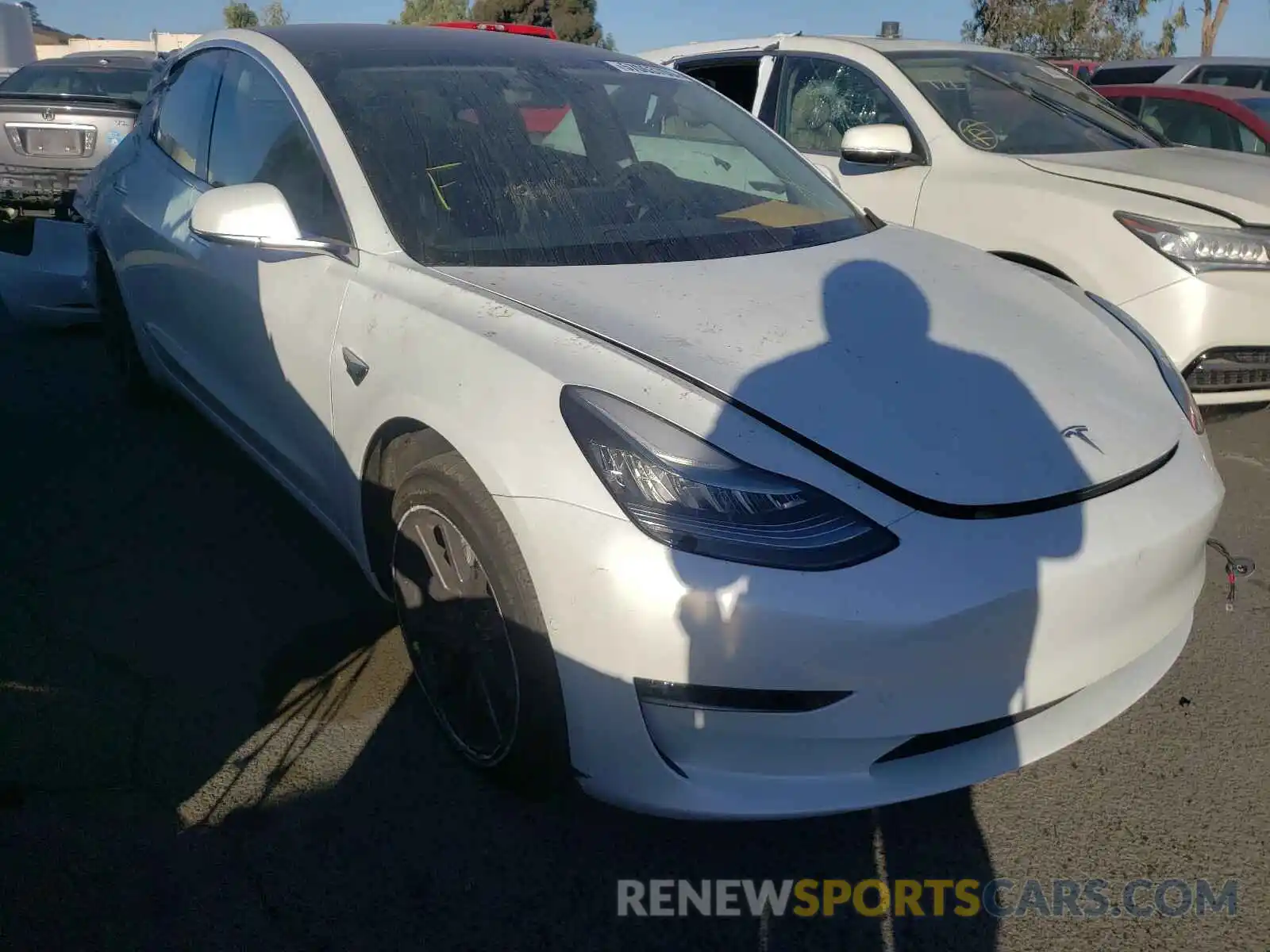 1 Photograph of a damaged car 5YJ3E1EAXKF401629 TESLA MODEL 3 2019