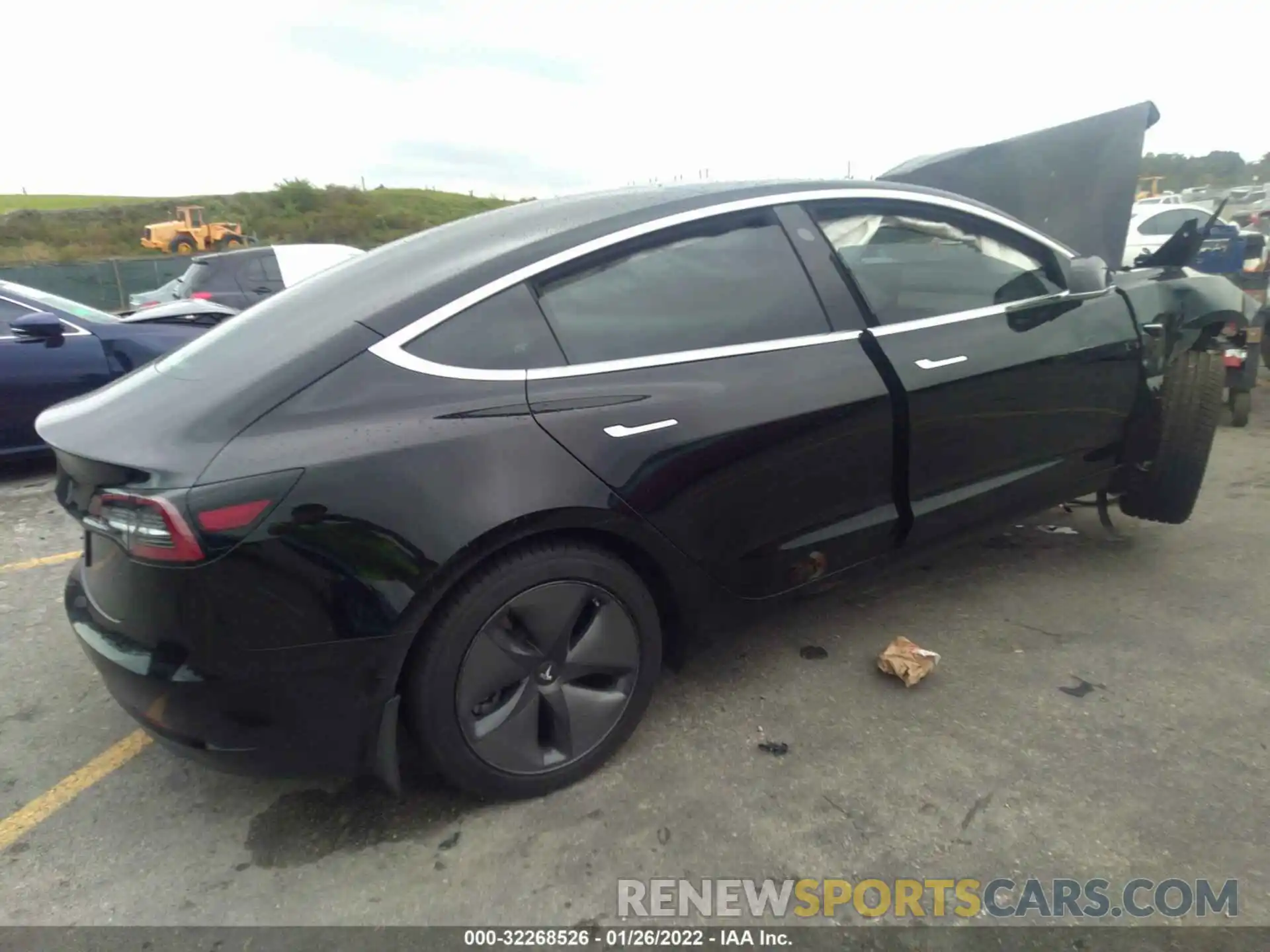 4 Фотография поврежденного автомобиля 5YJ3E1EAXKF410640 TESLA MODEL 3 2019