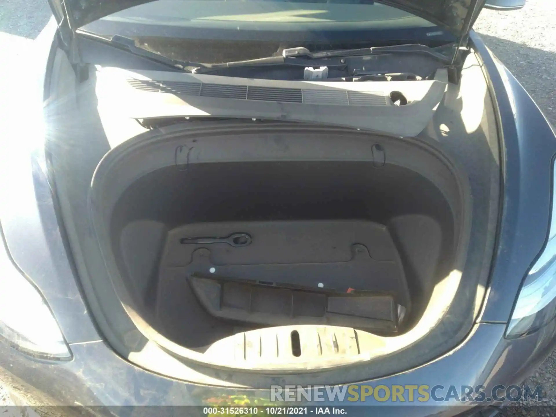 10 Photograph of a damaged car 5YJ3E1EAXKF411223 TESLA MODEL 3 2019