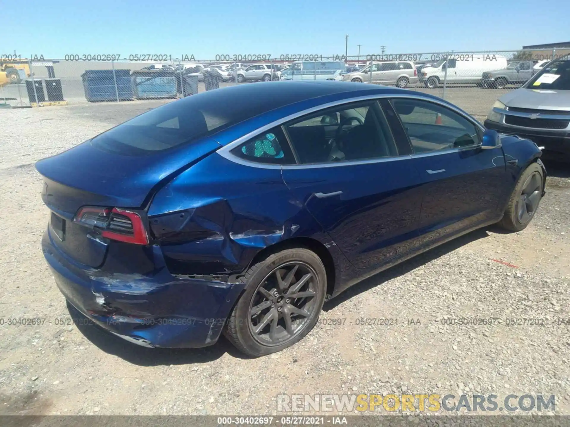 4 Photograph of a damaged car 5YJ3E1EAXKF411657 TESLA MODEL 3 2019