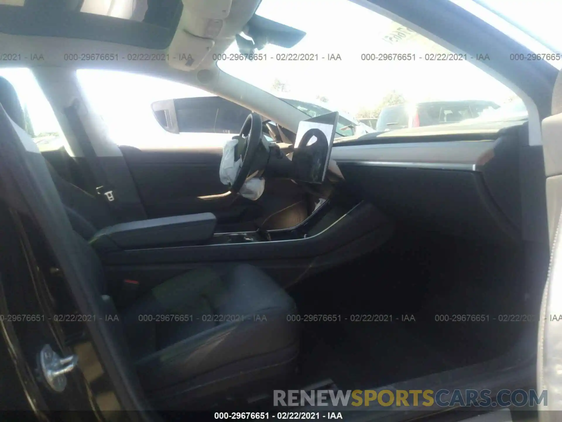 5 Photograph of a damaged car 5YJ3E1EAXKF412551 TESLA MODEL 3 2019