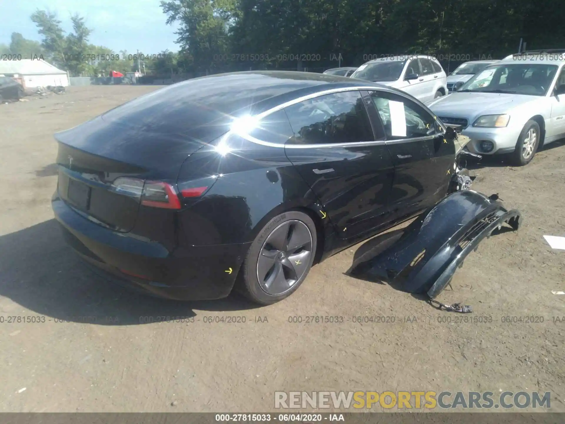 4 Photograph of a damaged car 5YJ3E1EAXKF415806 TESLA MODEL 3 2019