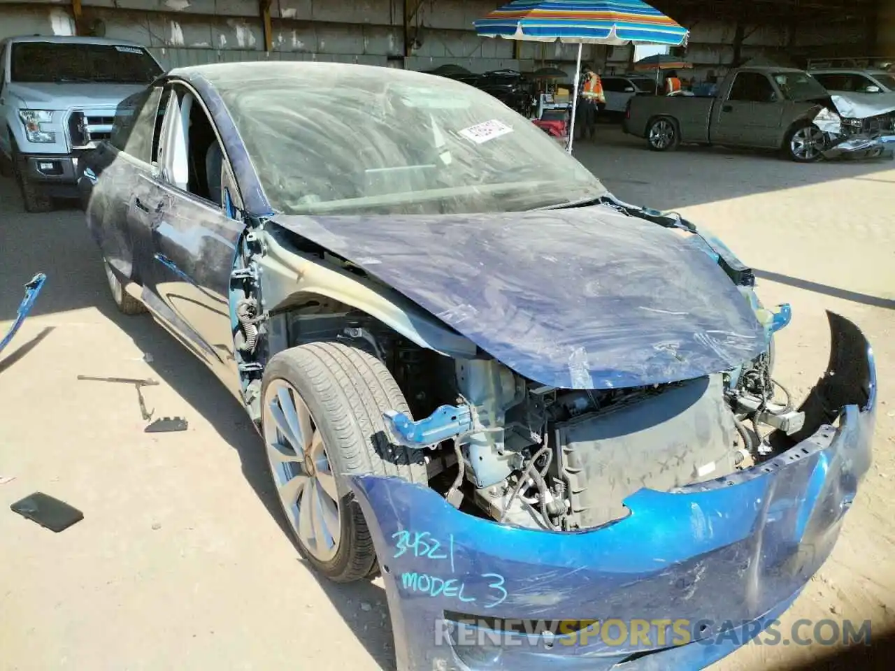 1 Photograph of a damaged car 5YJ3E1EAXKF417443 TESLA MODEL 3 2019