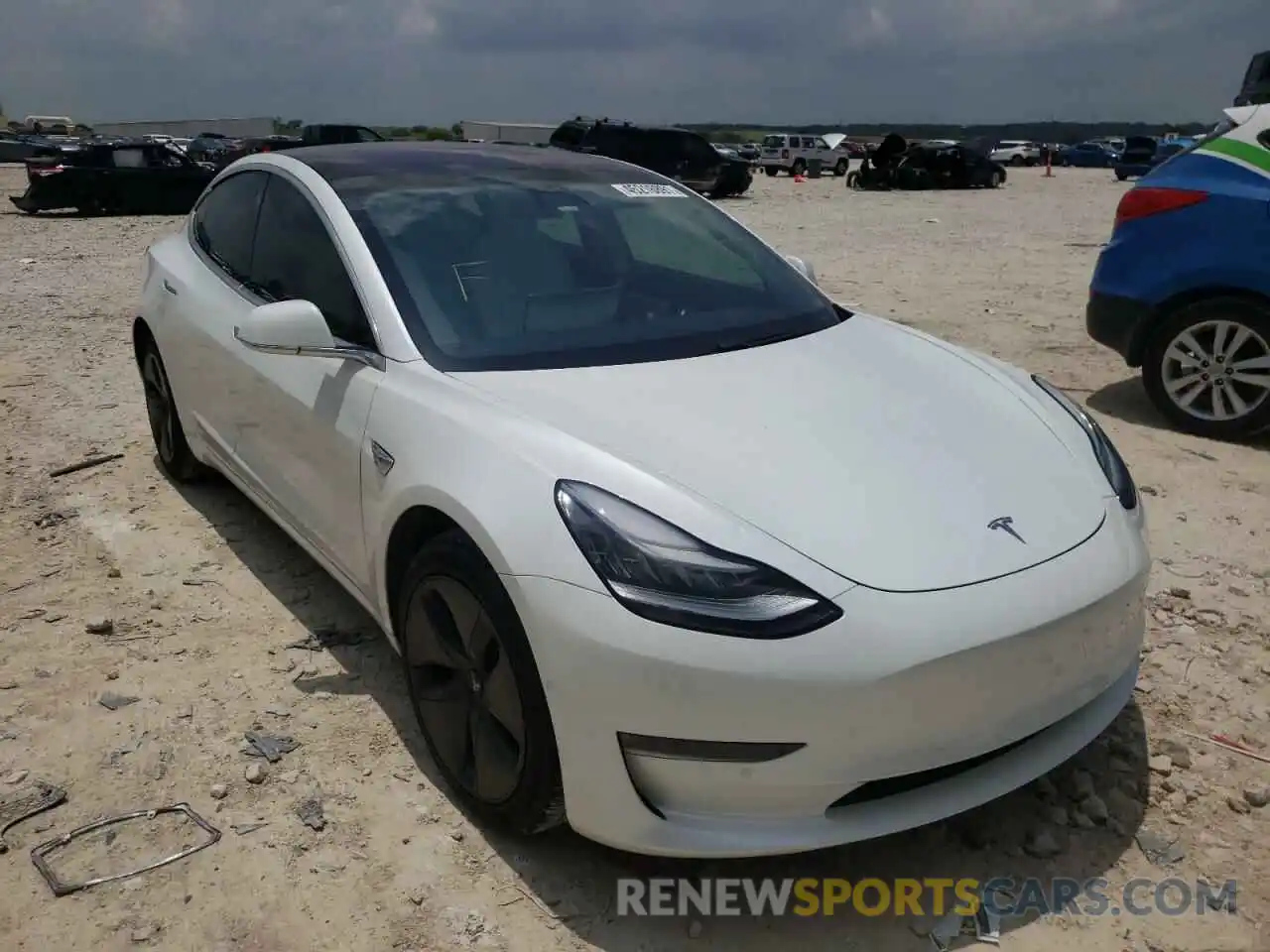 1 Photograph of a damaged car 5YJ3E1EAXKF431942 TESLA MODEL 3 2019