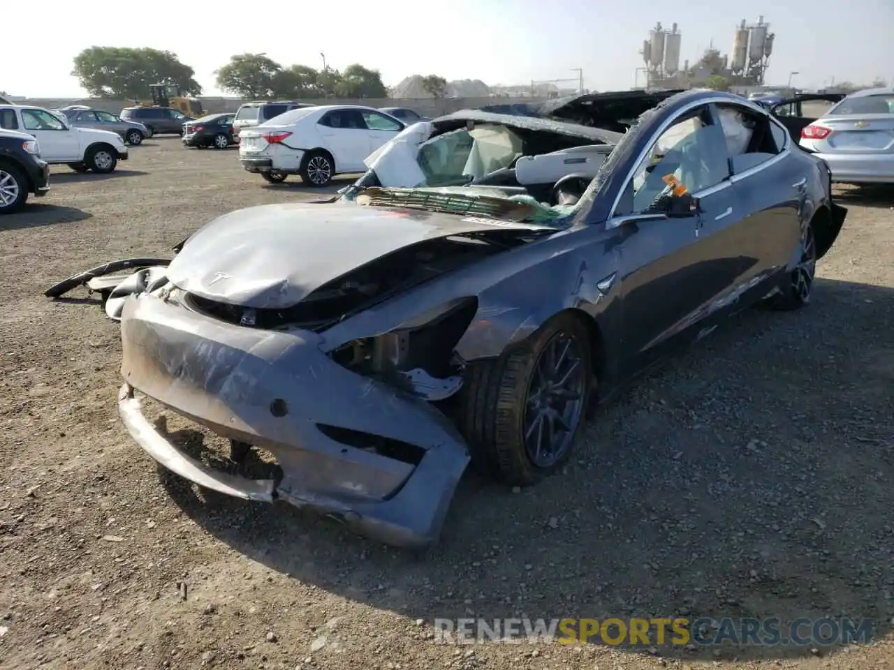 2 Фотография поврежденного автомобиля 5YJ3E1EAXKF435327 TESLA MODEL 3 2019