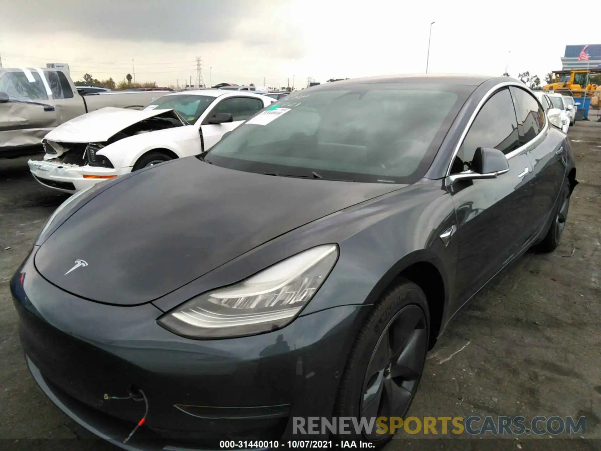 2 Photograph of a damaged car 5YJ3E1EAXKF449406 TESLA MODEL 3 2019