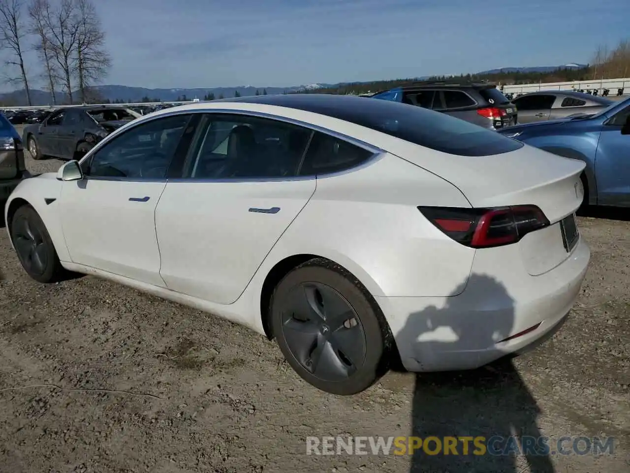 2 Фотография поврежденного автомобиля 5YJ3E1EAXKF483068 TESLA MODEL 3 2019