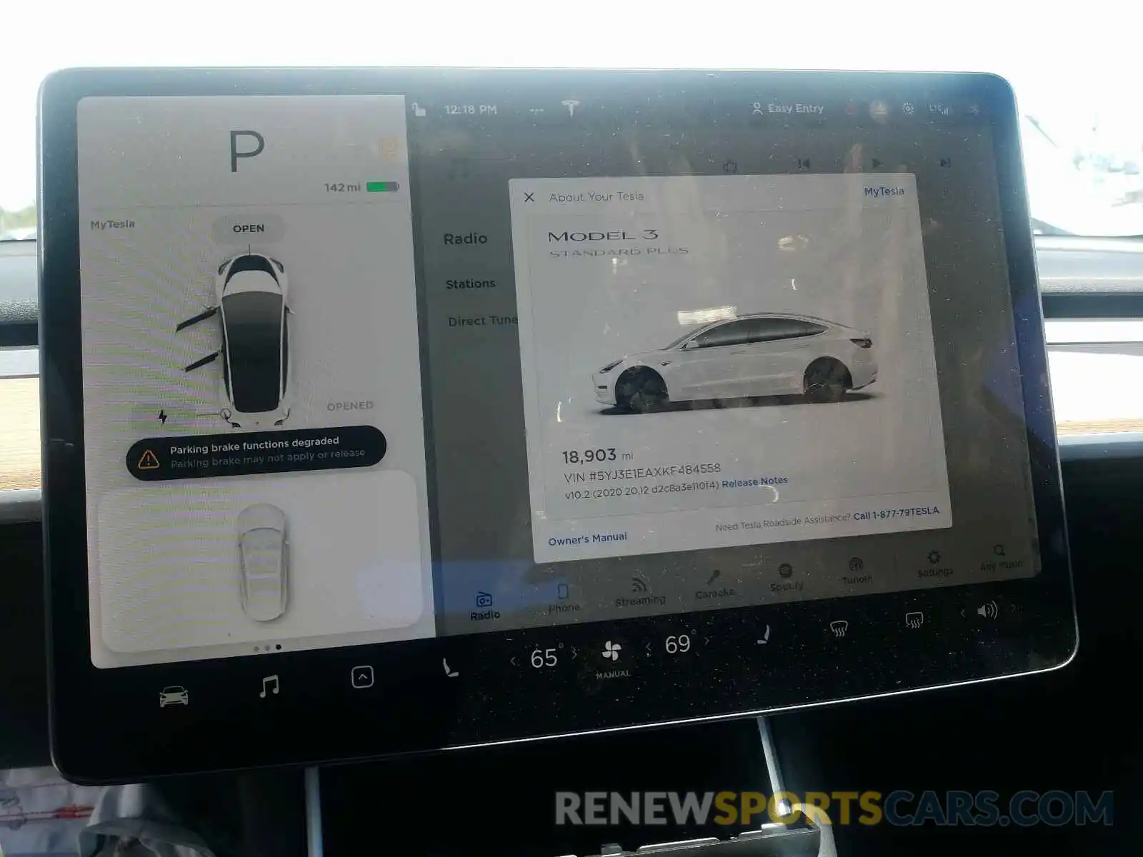 8 Photograph of a damaged car 5YJ3E1EAXKF484558 TESLA MODEL 3 2019