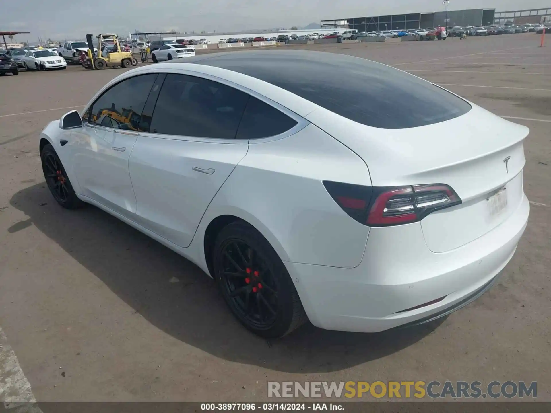 3 Фотография поврежденного автомобиля 5YJ3E1EAXKF486309 TESLA MODEL 3 2019