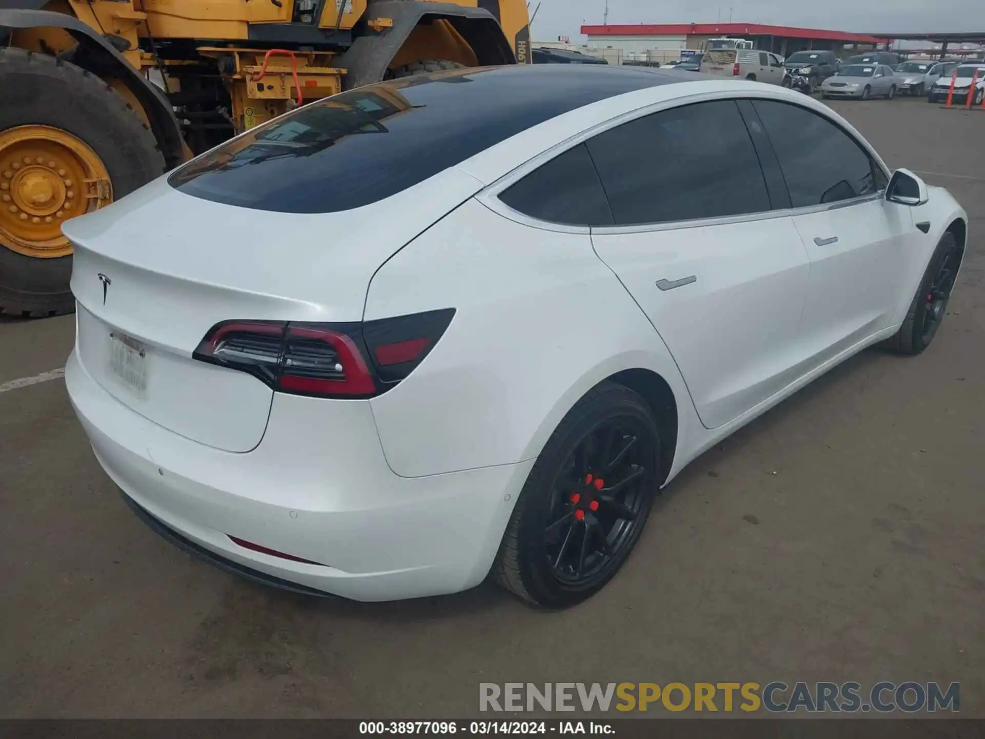 4 Фотография поврежденного автомобиля 5YJ3E1EAXKF486309 TESLA MODEL 3 2019