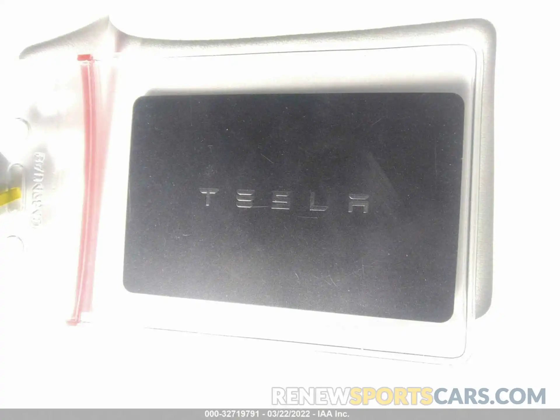 10 Photograph of a damaged car 5YJ3E1EAXKF486617 TESLA MODEL 3 2019