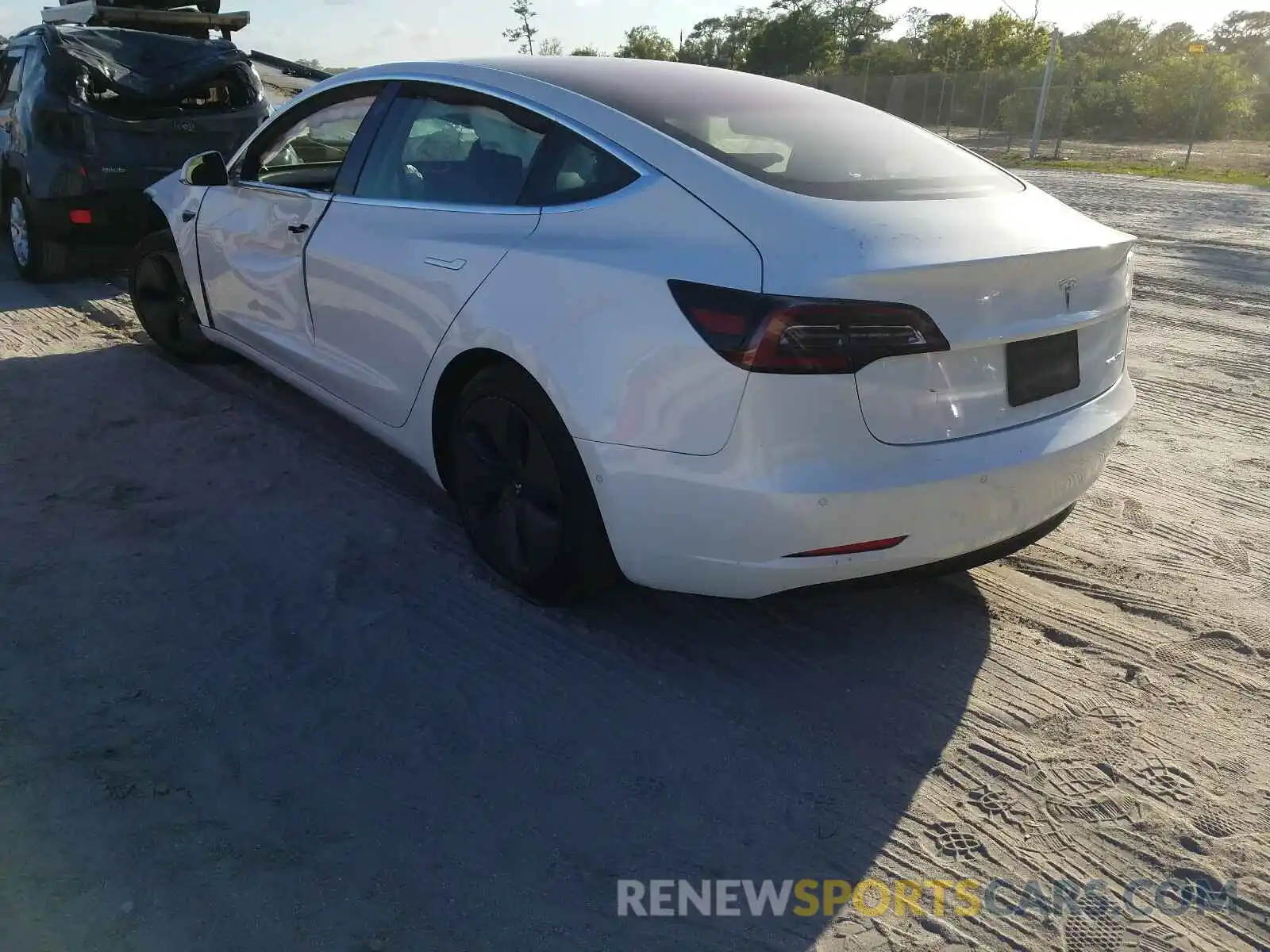 3 Photograph of a damaged car 5YJ3E1EB0KF150483 TESLA MODEL 3 2019