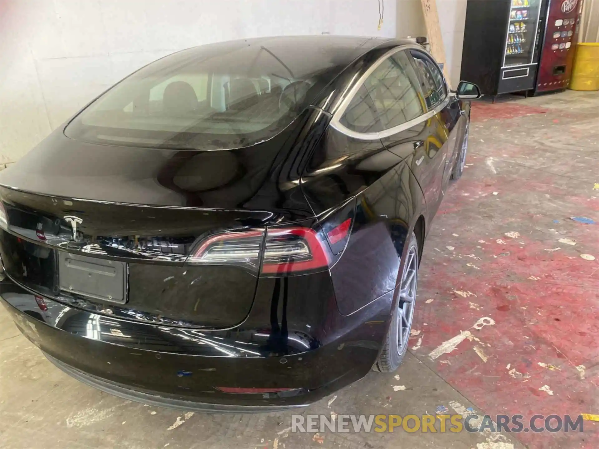 6 Photograph of a damaged car 5YJ3E1EB0KF193429 TESLA MODEL 3 2019