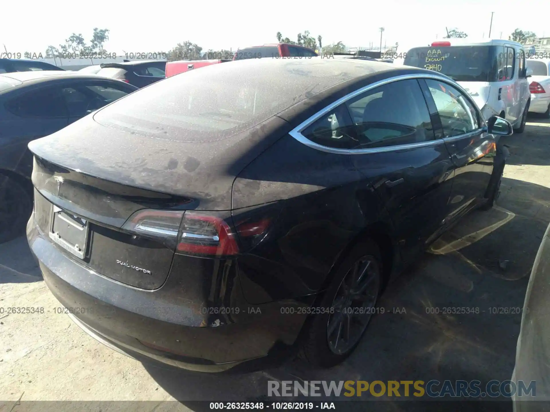 4 Photograph of a damaged car 5YJ3E1EB0KF198999 TESLA MODEL 3 2019