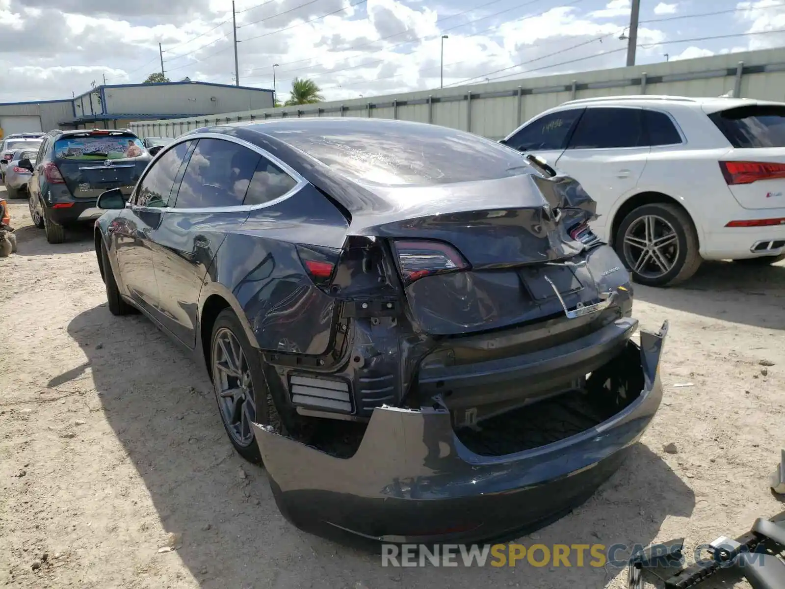 3 Photograph of a damaged car 5YJ3E1EB0KF209550 TESLA MODEL 3 2019