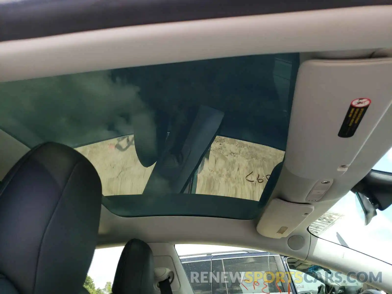 9 Photograph of a damaged car 5YJ3E1EB0KF209550 TESLA MODEL 3 2019