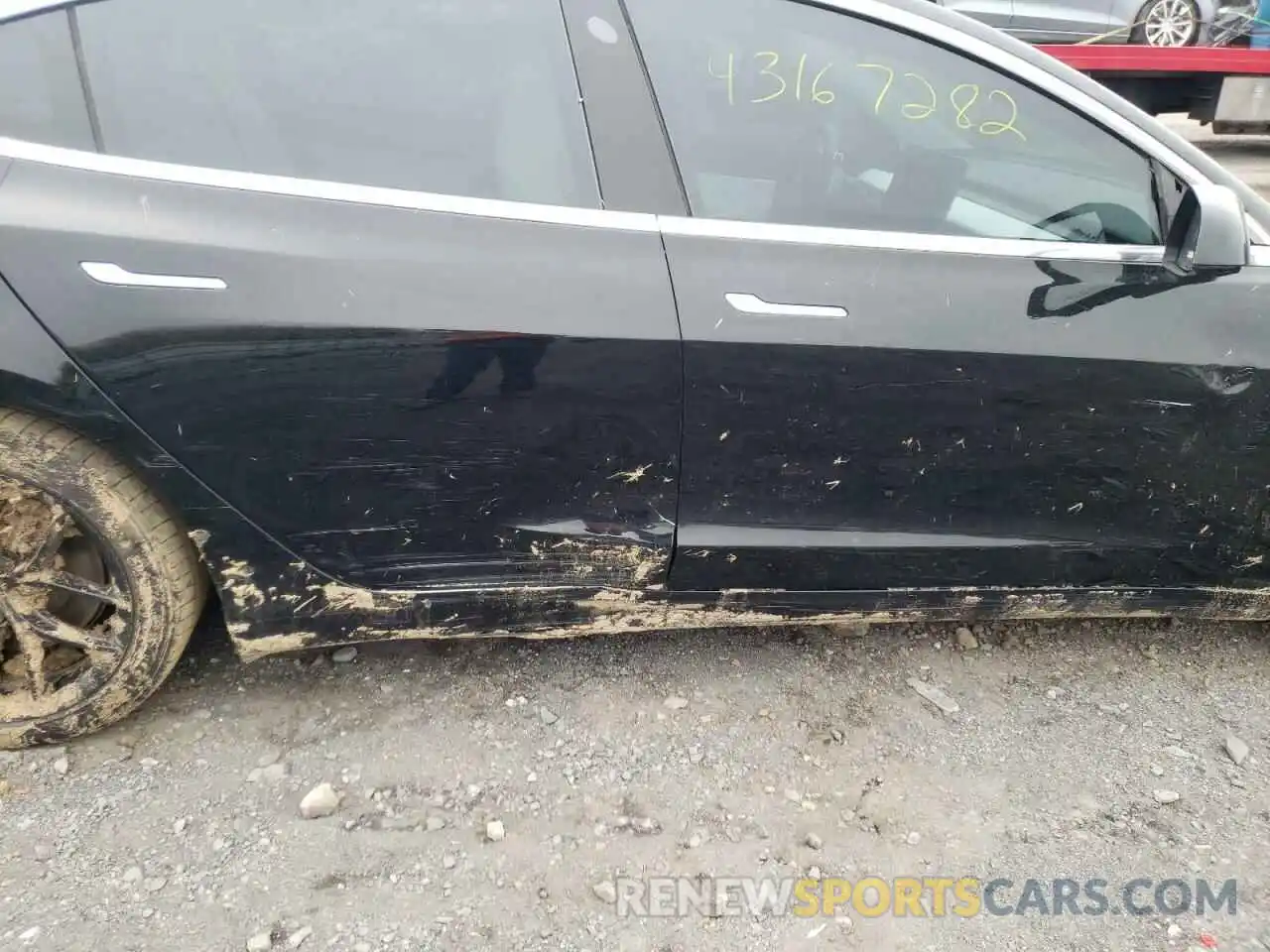 9 Photograph of a damaged car 5YJ3E1EB0KF231645 TESLA MODEL 3 2019