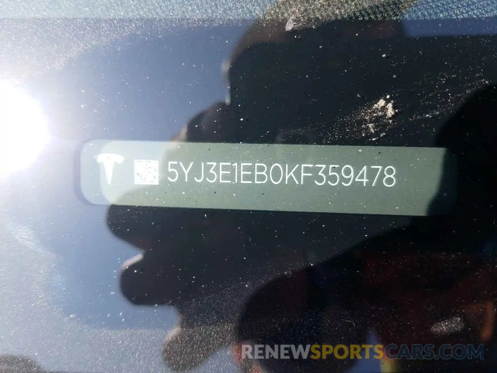 10 Photograph of a damaged car 5YJ3E1EB0KF359478 TESLA MODEL 3 2019