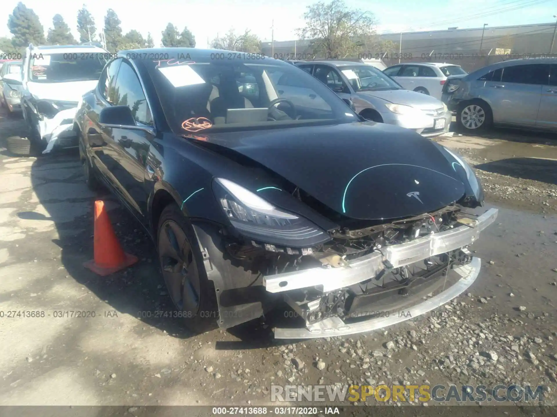 1 Photograph of a damaged car 5YJ3E1EB0KF361375 TESLA MODEL 3 2019