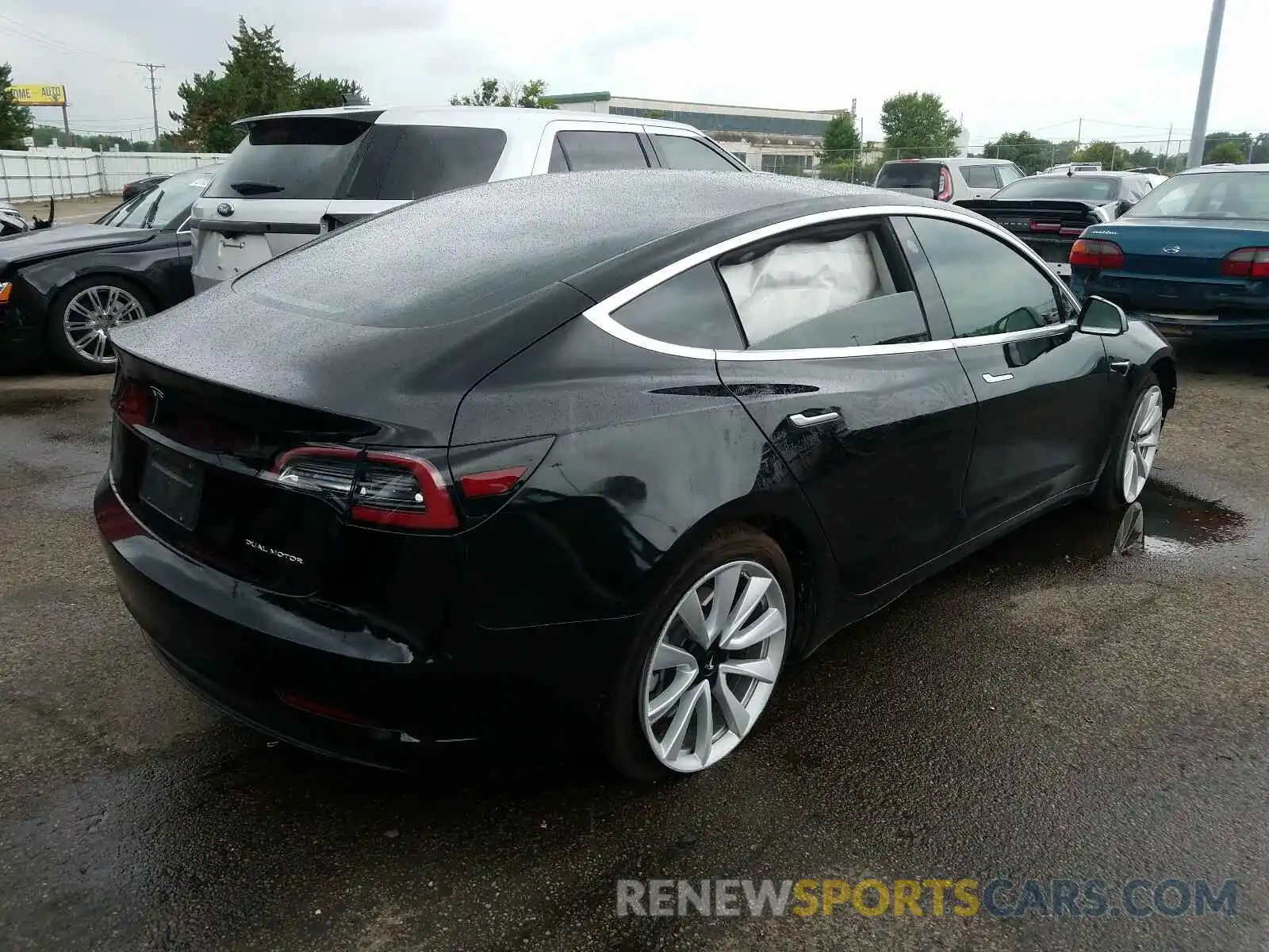 4 Photograph of a damaged car 5YJ3E1EB0KF365927 TESLA MODEL 3 2019