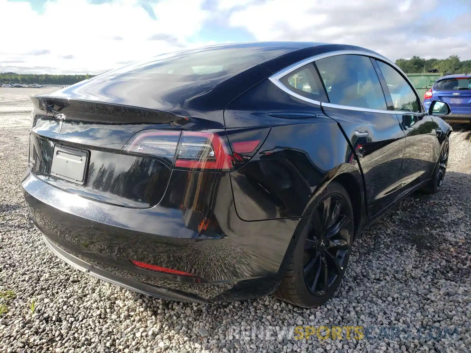 4 Photograph of a damaged car 5YJ3E1EB0KF384235 TESLA MODEL 3 2019