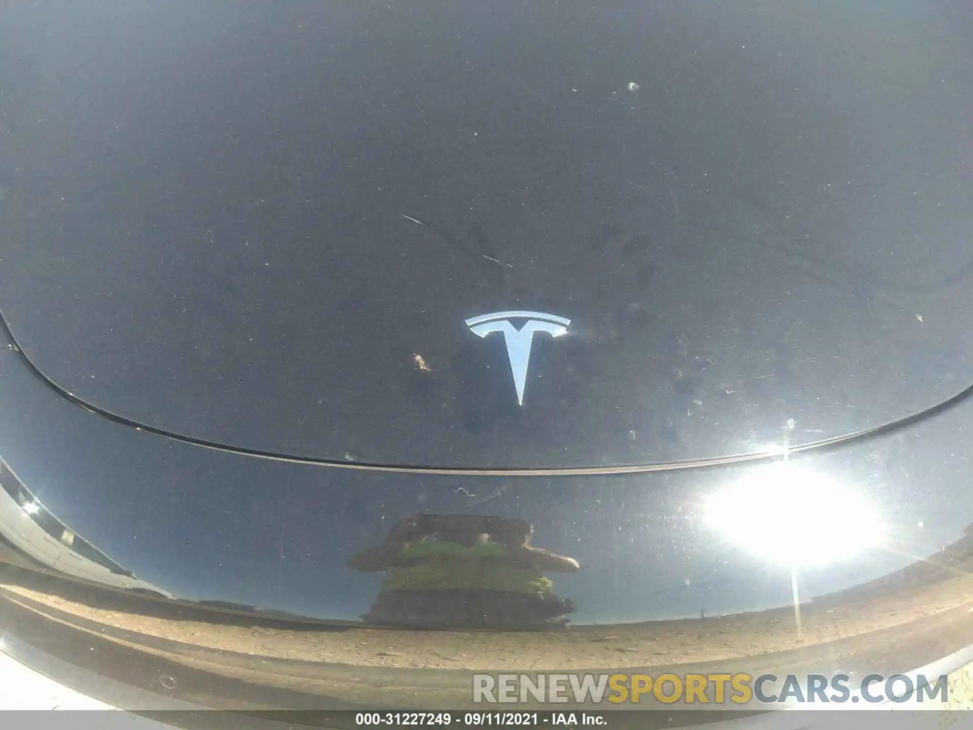 10 Photograph of a damaged car 5YJ3E1EB0KF384574 TESLA MODEL 3 2019