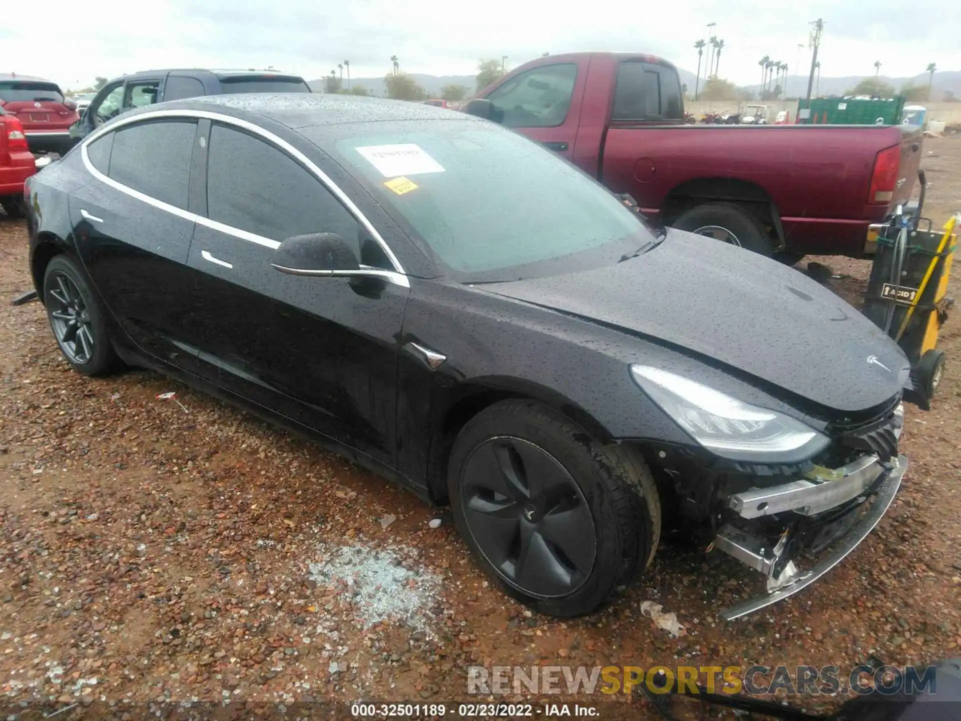 1 Photograph of a damaged car 5YJ3E1EB0KF385014 TESLA MODEL 3 2019