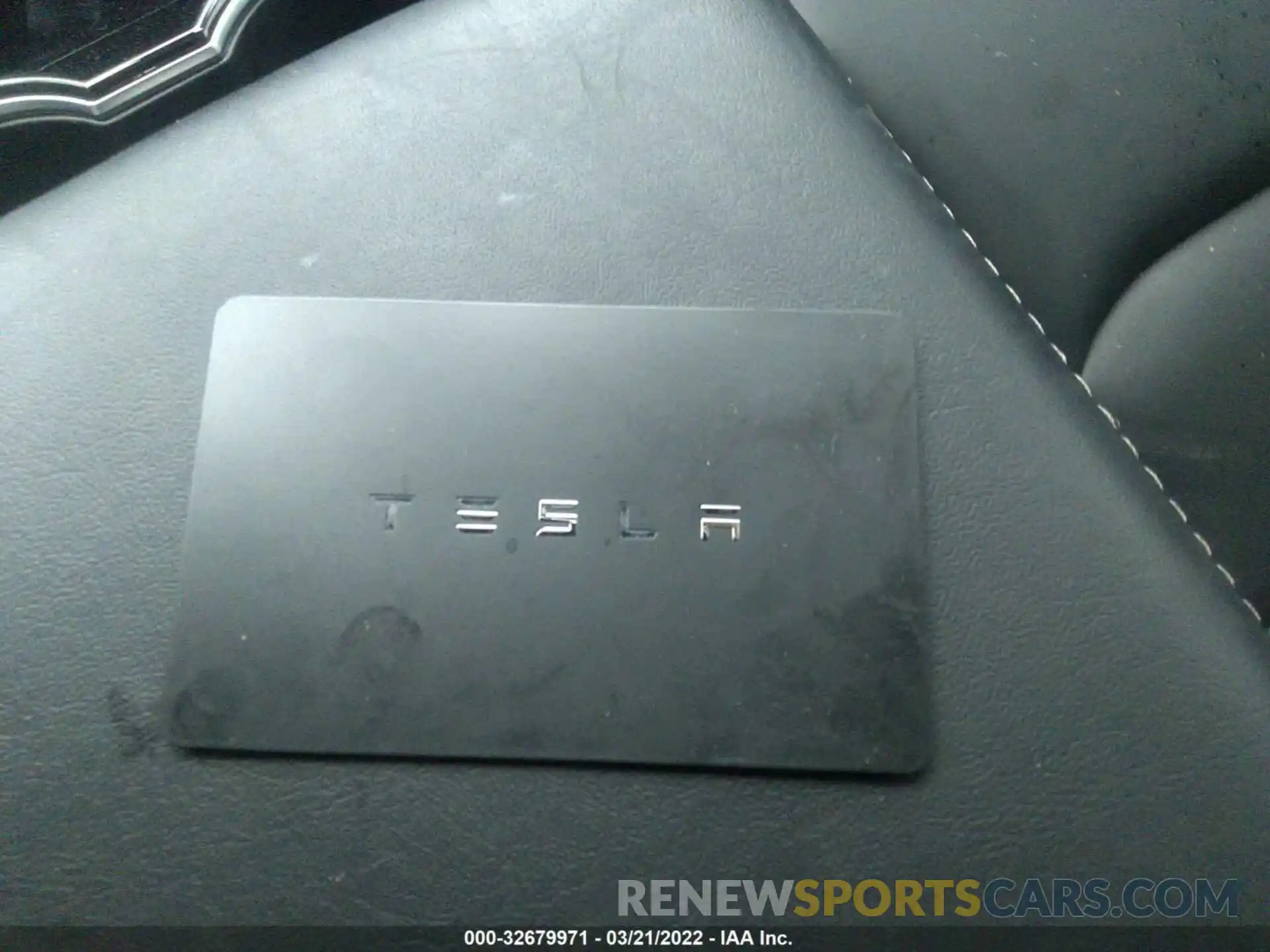 11 Photograph of a damaged car 5YJ3E1EB0KF425608 TESLA MODEL 3 2019