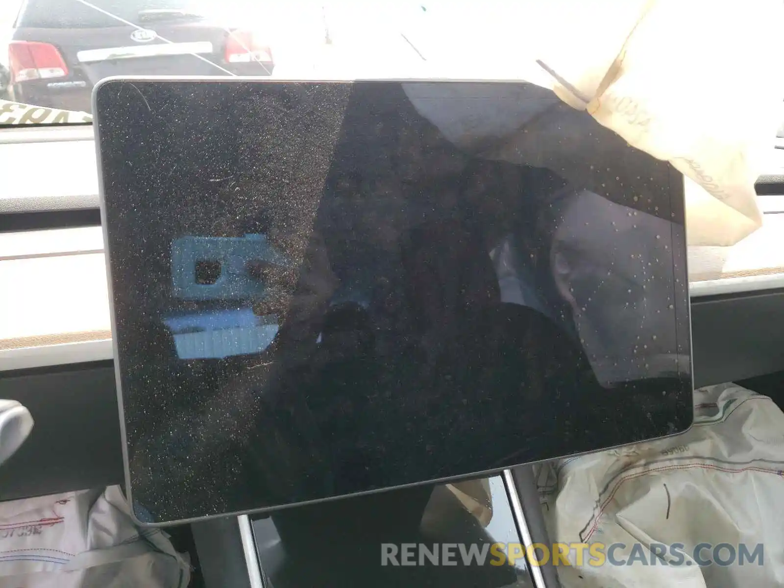 8 Photograph of a damaged car 5YJ3E1EB0KF432722 TESLA MODEL 3 2019