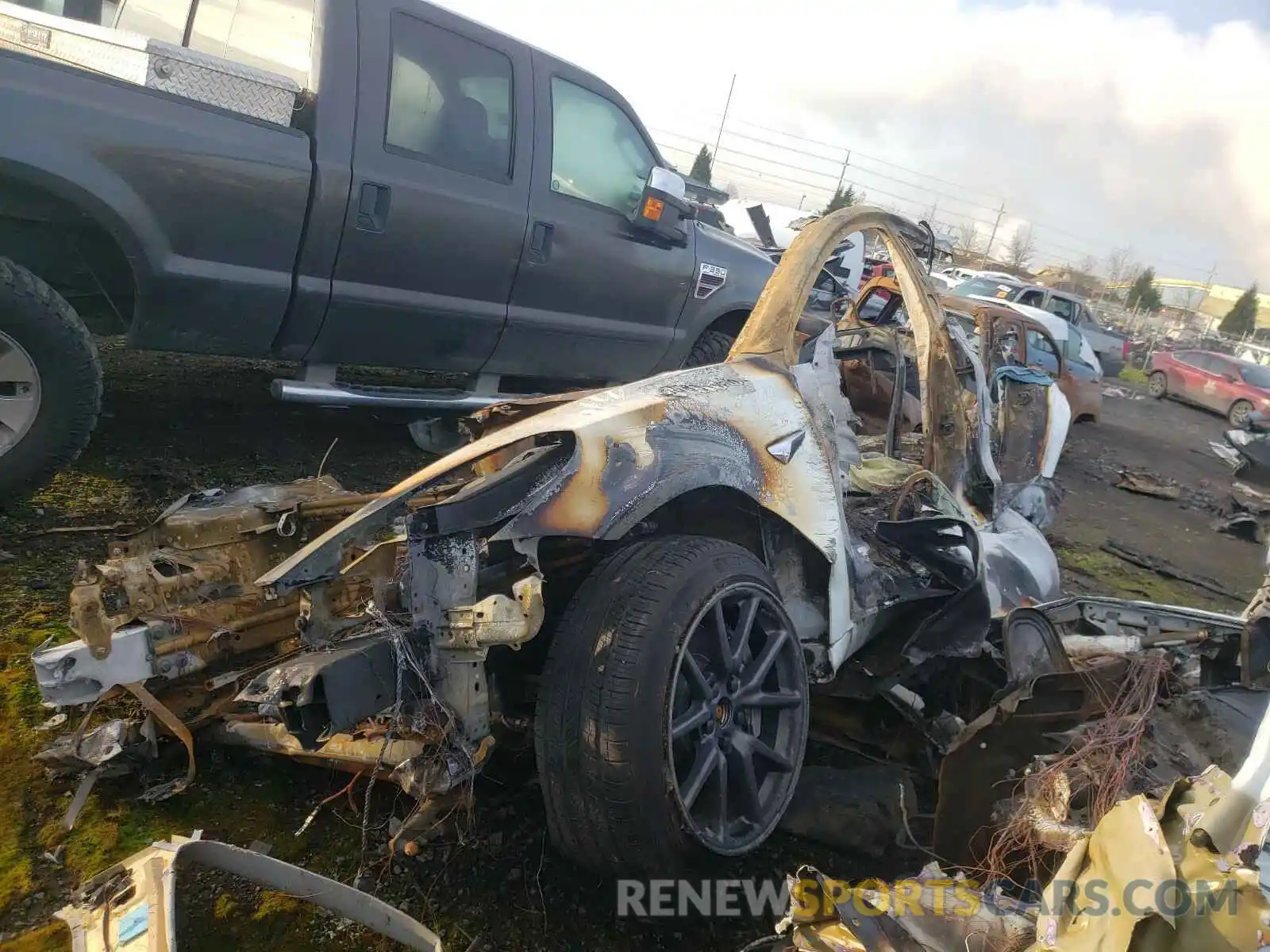 2 Photograph of a damaged car 5YJ3E1EB0KF433417 TESLA MODEL 3 2019