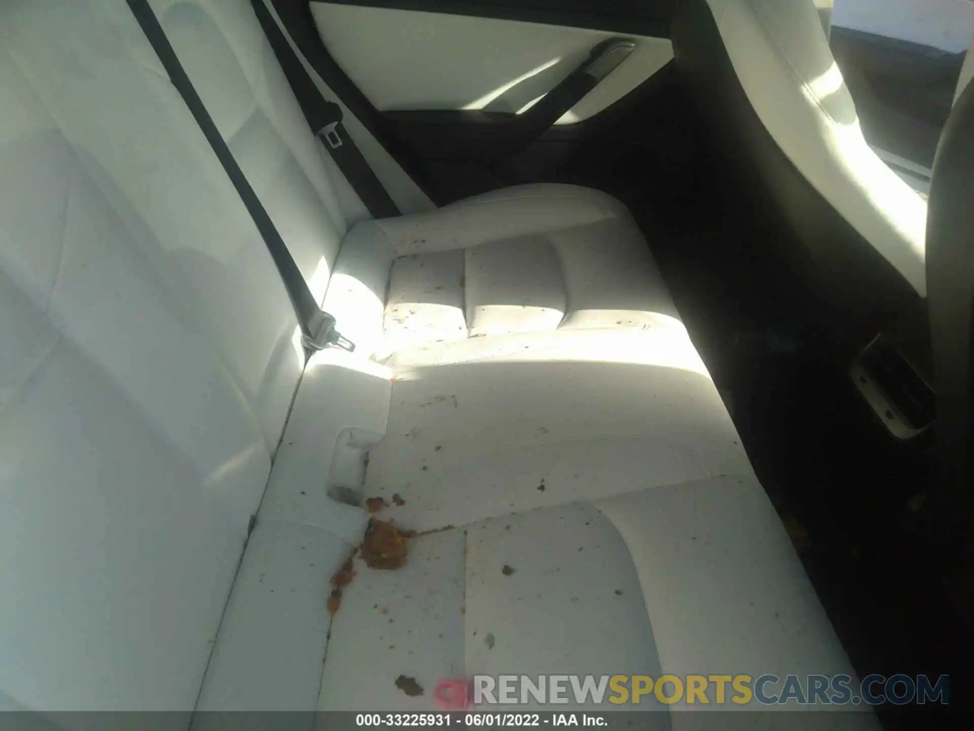 8 Photograph of a damaged car 5YJ3E1EB0KF487610 TESLA MODEL 3 2019