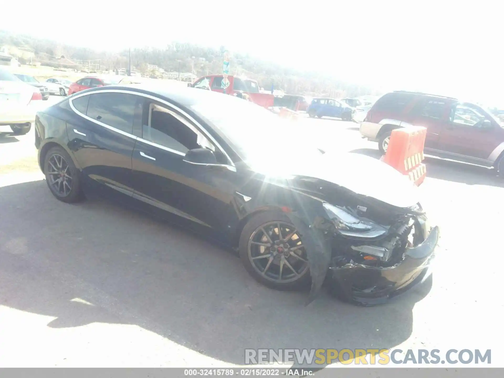 1 Photograph of a damaged car 5YJ3E1EB0KF511033 TESLA MODEL 3 2019