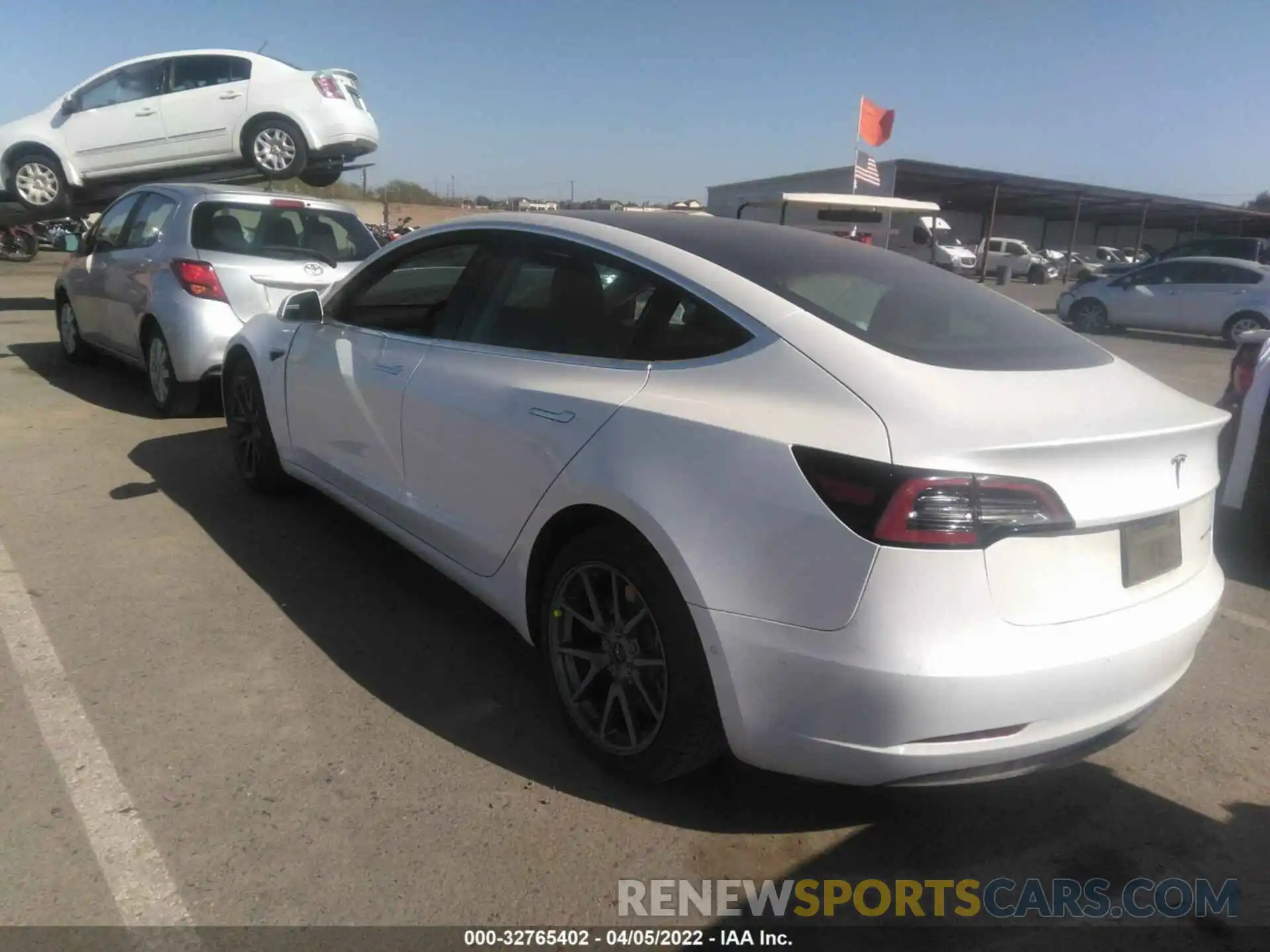 3 Photograph of a damaged car 5YJ3E1EB0KF511744 TESLA MODEL 3 2019