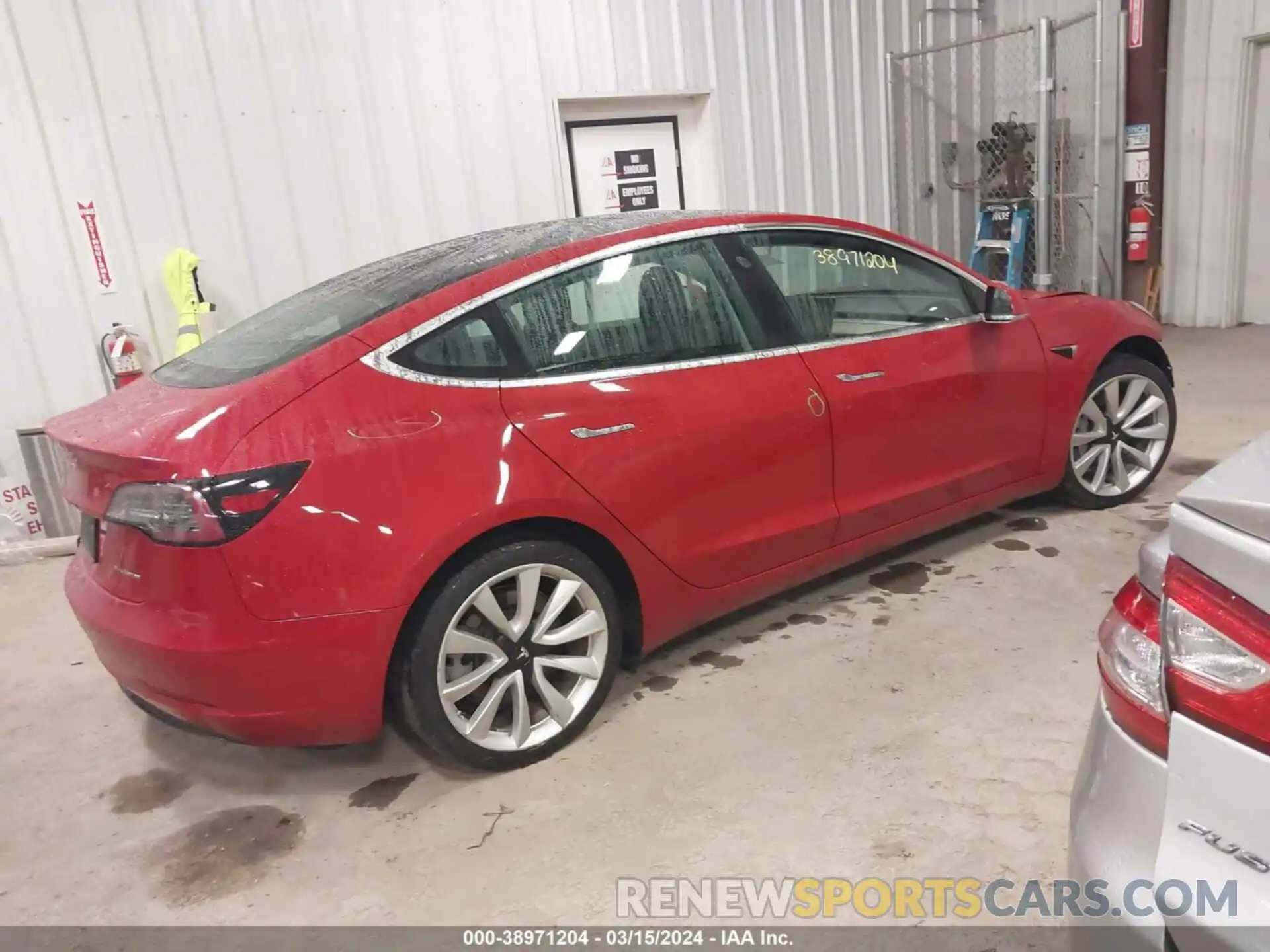 4 Photograph of a damaged car 5YJ3E1EB1KF194508 TESLA MODEL 3 2019